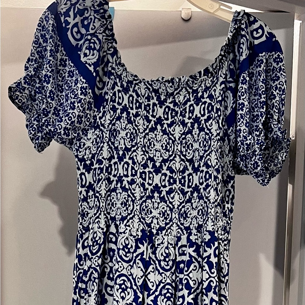 Maxi dress with elastic ruching top and ruffle bottom